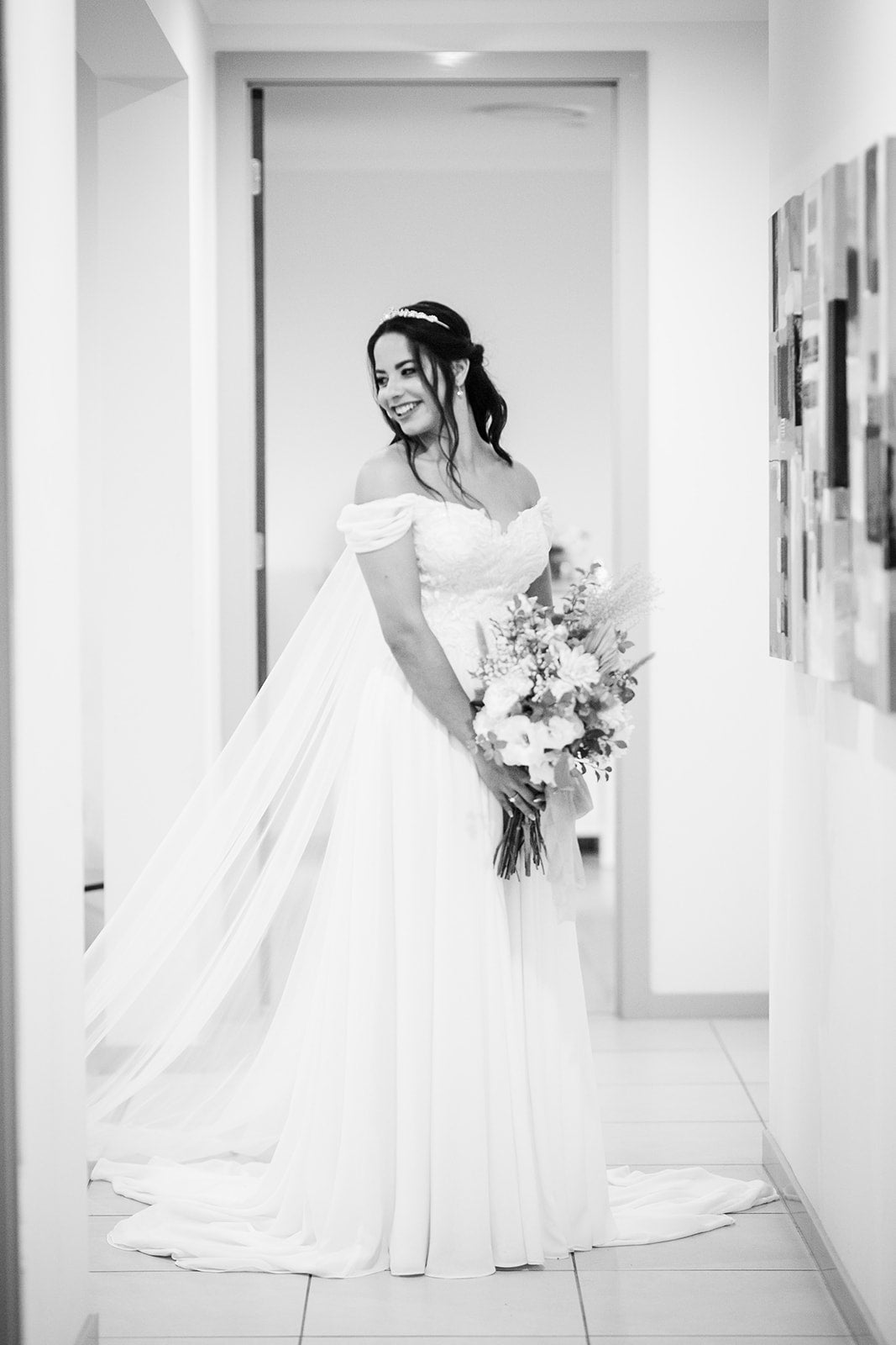 How to Choose a Wedding Dress – A Complete Guide